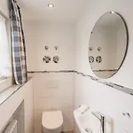 Lingg Apartament *